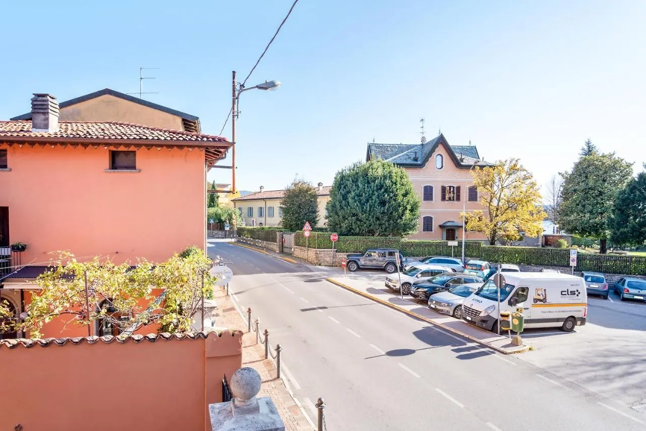 شقة Le Tre Ninfee Di Pusiano! Free Parking